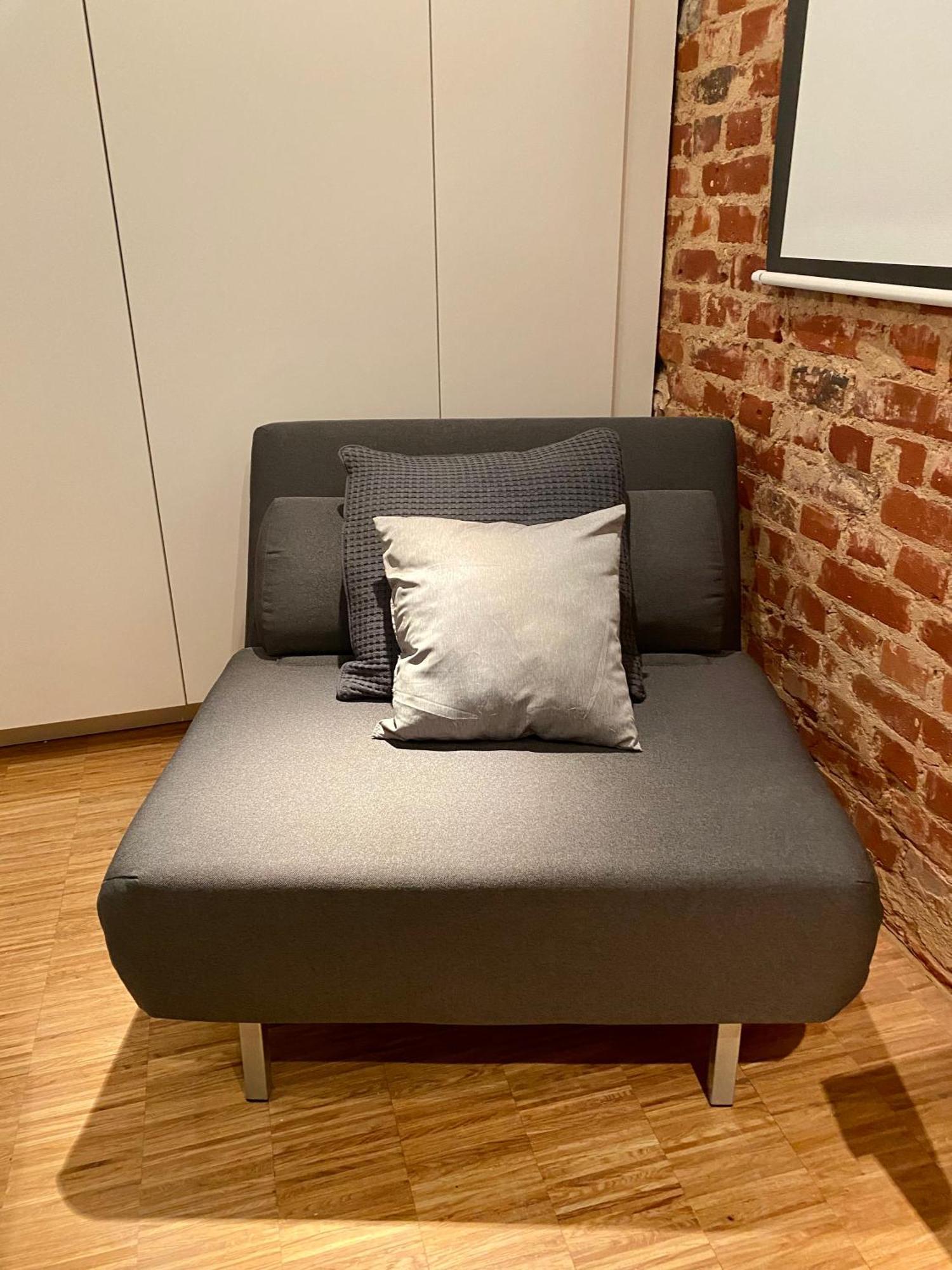 Appartement Stylish With Cinema, 2-min Tram